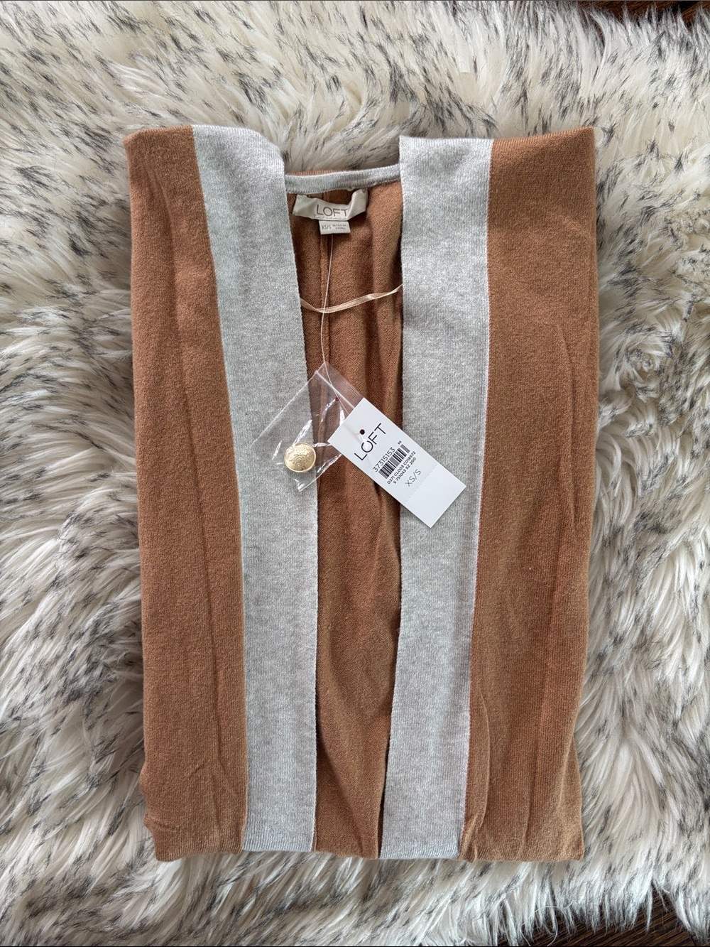 NWT LOFT ColorBlock Button Pocket Wrap - Picture 4 of 4